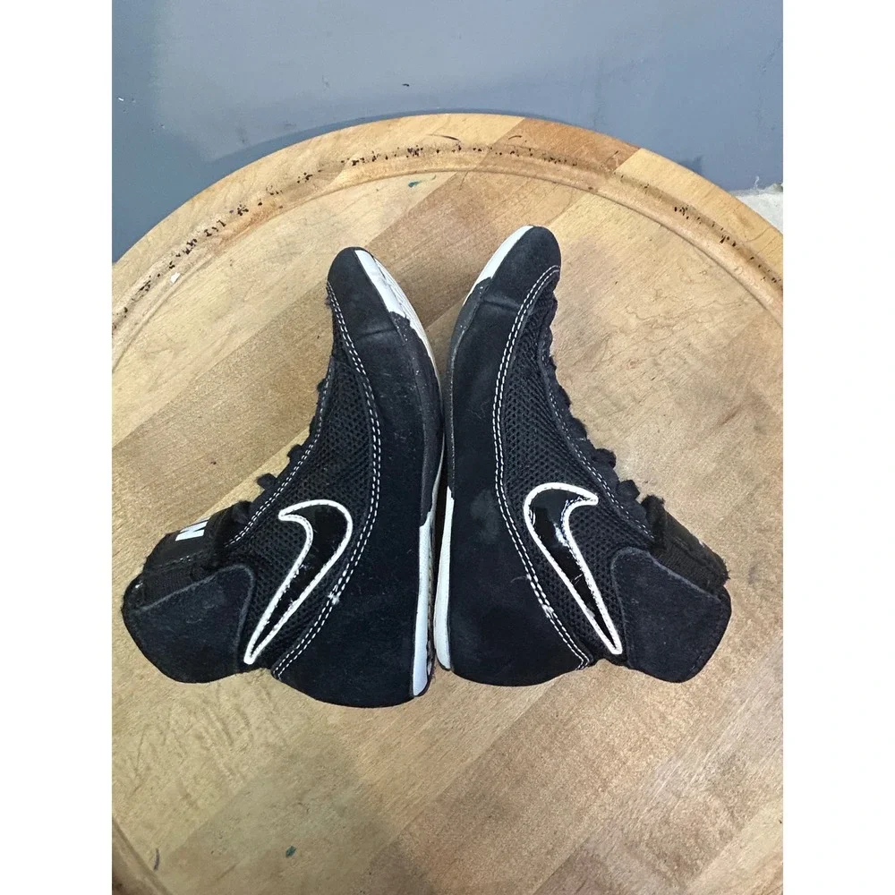 Nike Wrestling Shoes Kids 13C Black Speedsweep VII 366684-001 High Top Sneakers
